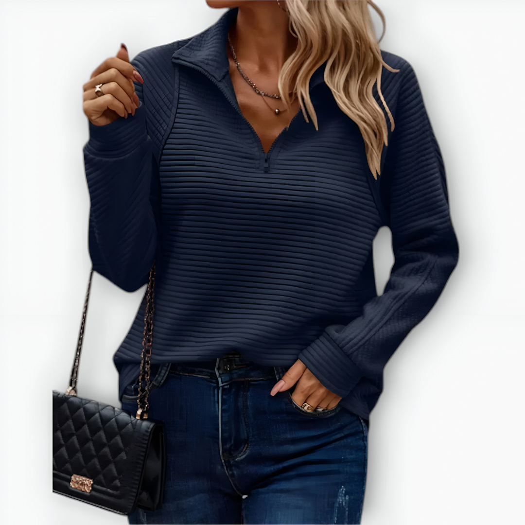 Lotti - Elegant lightweight blouse with metal rail