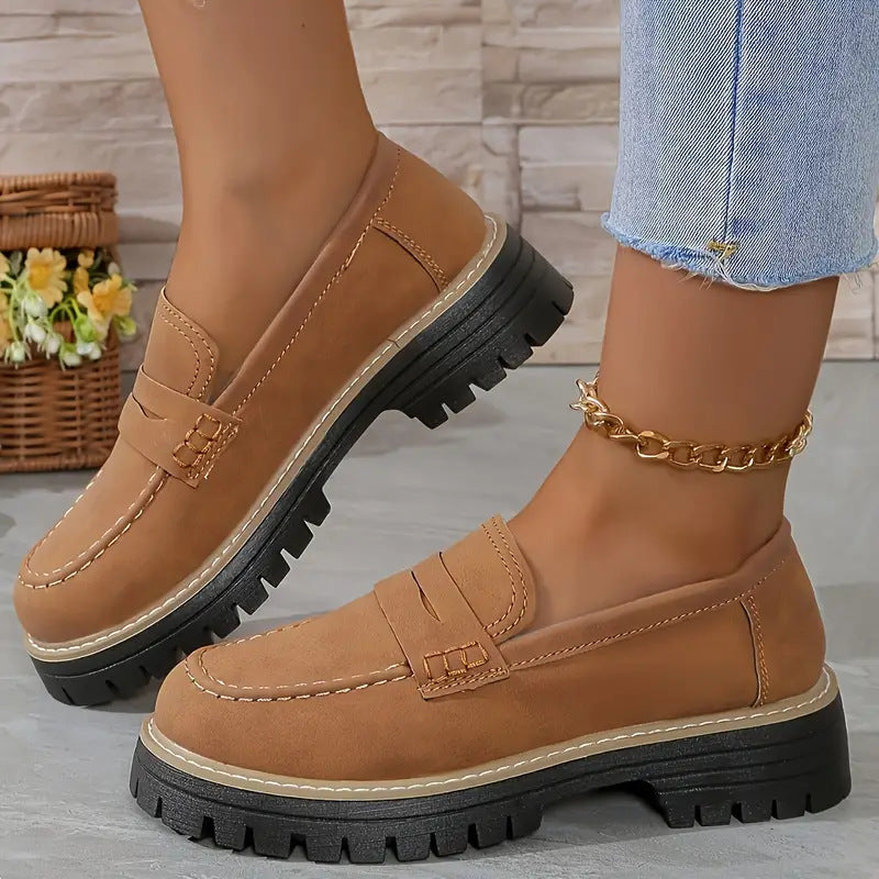 Léna | Klasszikus kényelmes slip-on lélegző mokaszinok