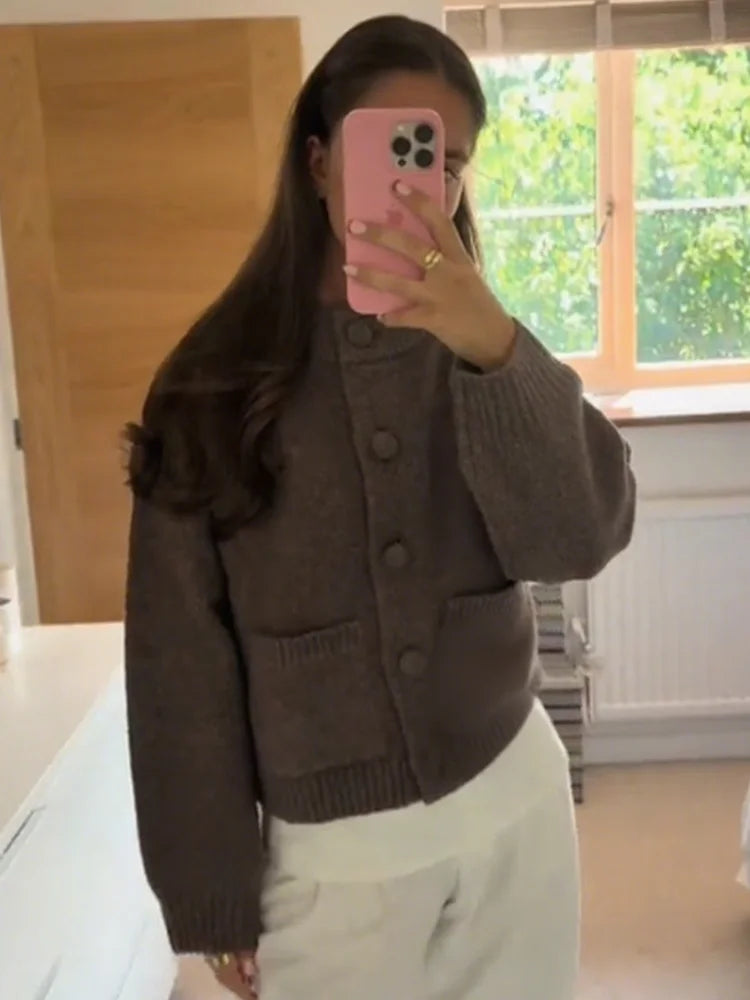 Virág | Elegáns rövid kardigán