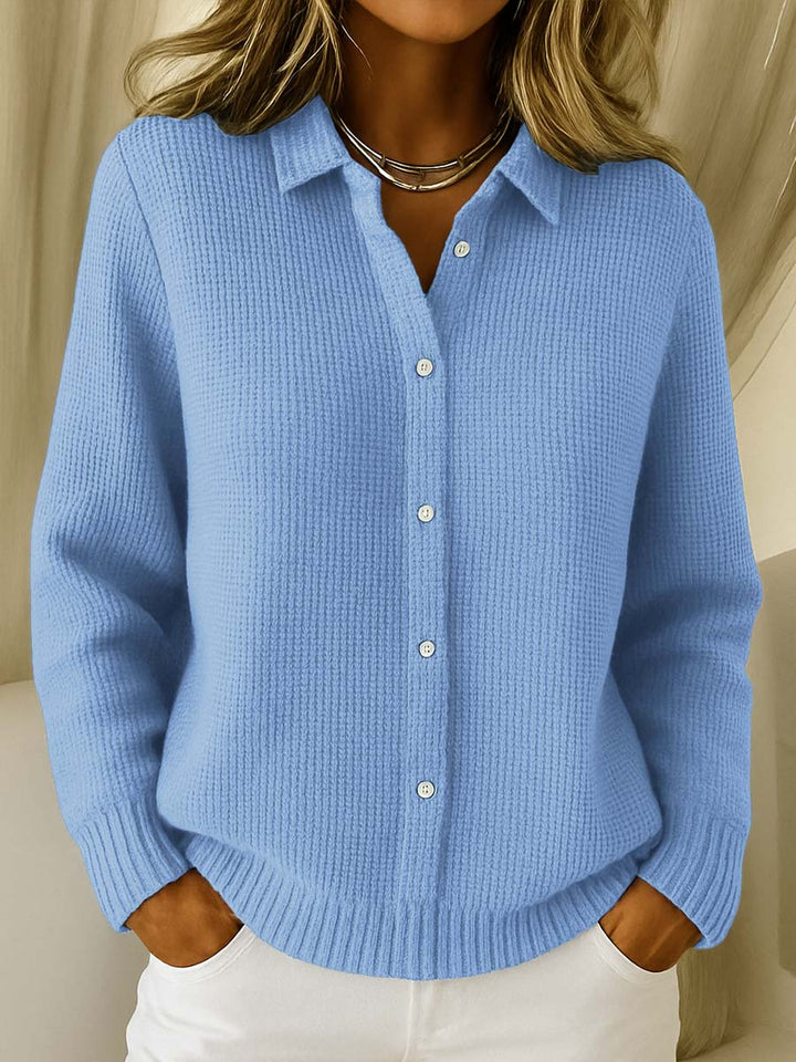 Réka | Classic knitted button cardigan
