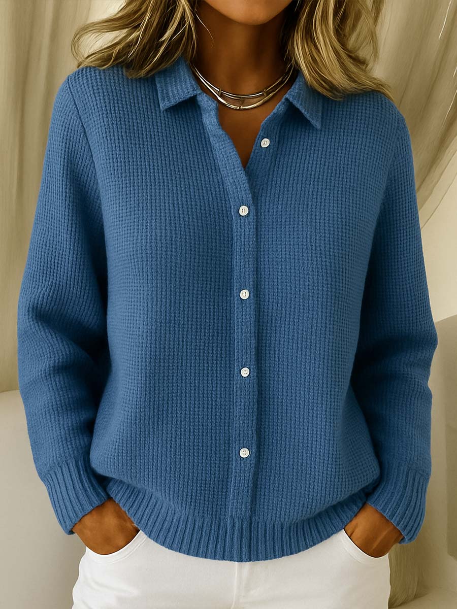 Réka | Classic knitted button cardigan